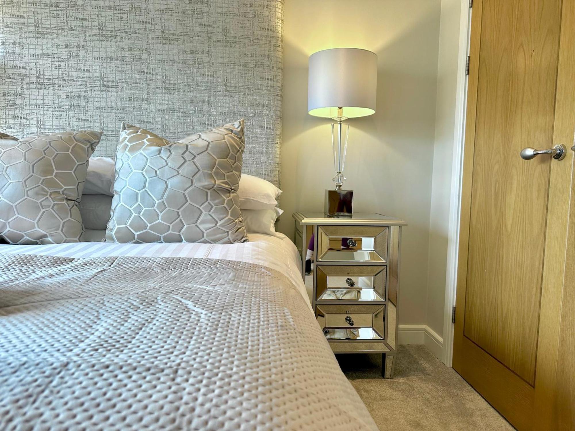 Superior Apartment In Cardiff City Centre Екстер'єр фото
